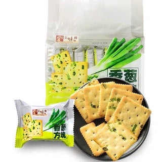 Hong Kong Yummy House Scallion Cheese Biscuit 美味栈香葱方块